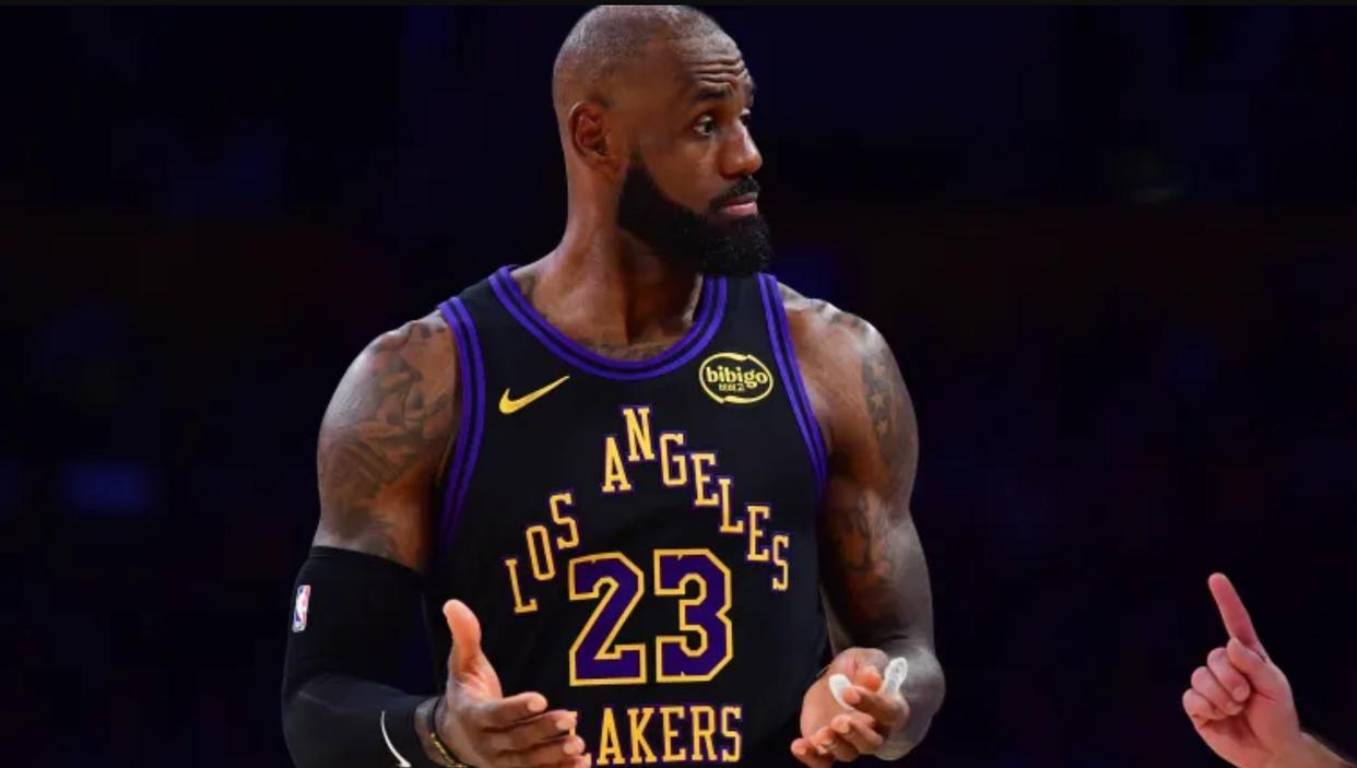 开云体育下载电脑版-退役信号？NBA为詹姆斯设计专属球衣补丁，NBA独一份，引发猜测