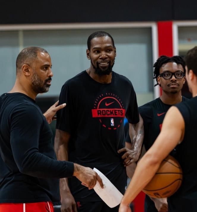 kaiyun-19战9胜10负！队记列火箭低迷6大原因：伤病频繁，乌度卡也该背锅