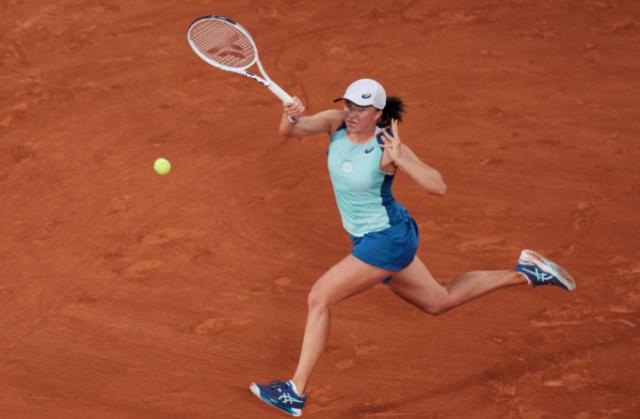 开云体育下载电脑版-【法网圆桌②】斯瓦泰克“大赛不利” 还能赢第三冠吗？