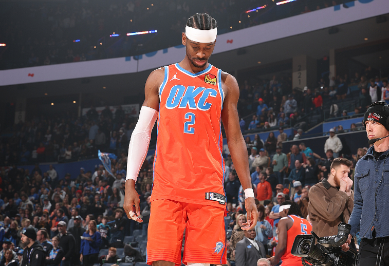 开云体育下载-大冷！雷霆惜败猛龙无缘追平宇宙勇73胜 亚历山大24+6奎克利23+11