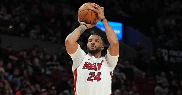 鲍威尔：每个球员都会经历手感不佳的夜晚 我不会因此丧失信心