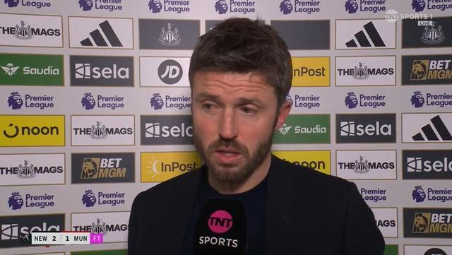 开云体育下载电脑版-卡里克：责任大家一起担，不能因为输了一场就质疑球队的精神