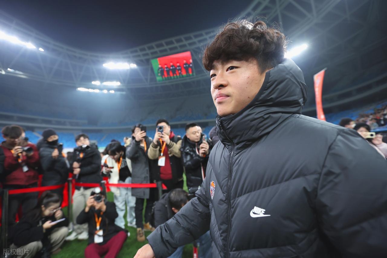 kaiyun-官宣！U17国足公布名单，邝兆镭领衔，帅惟浩入选，备战5月亚洲杯