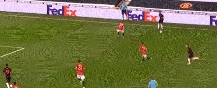 开云体育下载电脑版-【欧联】B费中楣 图安泽贝进球无效 曼联总比分4比0